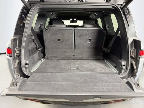 Used 2025 Rivian R1S Adventure AWD/4WD image 28