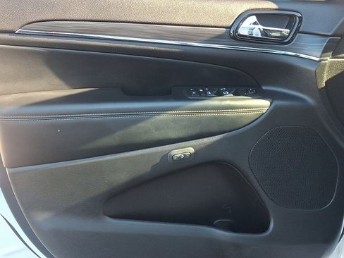 Used 2021 Jeep Grand Cherokee Limited w/ Quick Order Package 28K 80th image 13