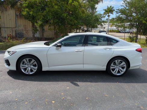 Certified 2023 Acura TLX w/ Technology Package image 7