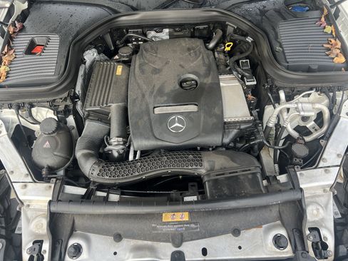Used 2017 Mercedes-Benz GLC 300 300 image 36