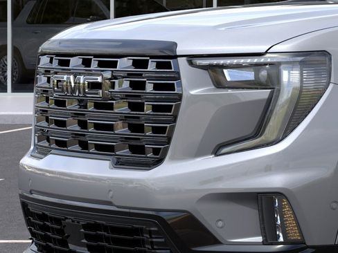 New 2026 GMC Acadia Denali Ultimate w/ LPO, Floor Liner Package AWD/4WD image 15