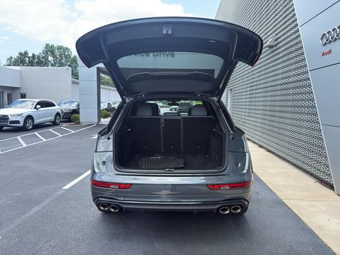 Used 2023 Audi SQ5 Premium Plus w/ Premium Plus Package AWD/4WD image 5
