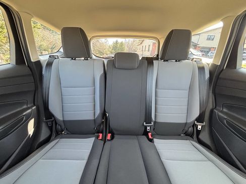 Used 2018 Ford Escape S image 23