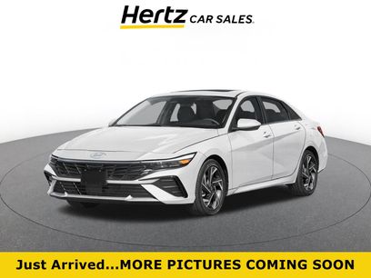 Used 2025 Hyundai Elantra SEL