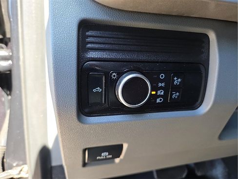 Used 2023 Ford F250 XL image 15