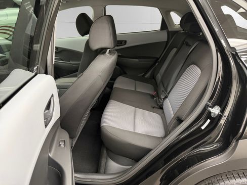 Used 2021 Hyundai Kona SEL image 13