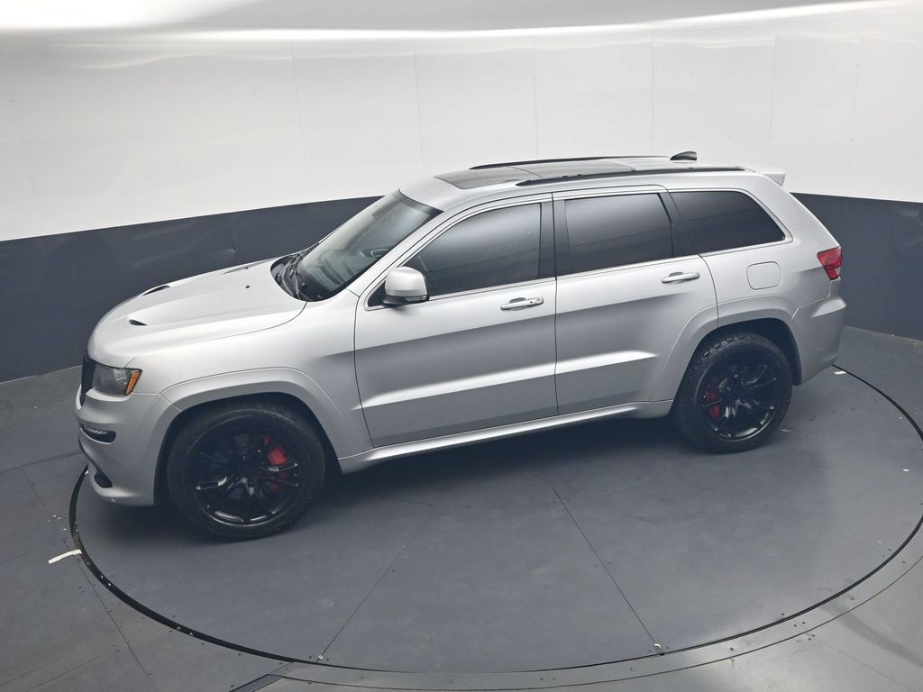 Used 2012 Jeep Grand Cherokee SRT8 w/ Luxury Group II AWD/4WD image 27