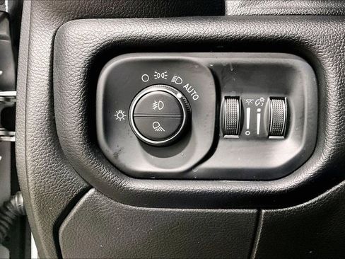 Used 2024 RAM 2500 Laramie image 16