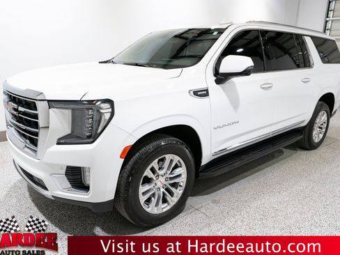 Used 2022 GMC Yukon XL SLT w/ SLT Premium Package RWD image 2