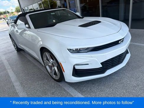 Used 2021 Chevrolet Camaro SS RWD image 1
