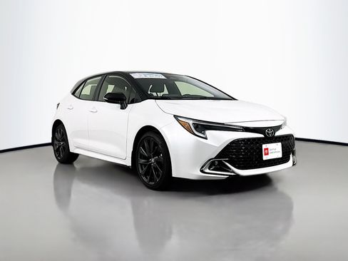 Certified 2024 Toyota Corolla XSE FWD image 1