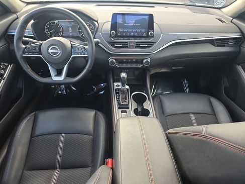 Used 2025 Nissan Altima 2.5 SR image 20