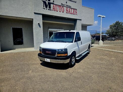 Used 2025 GMC Savana 2500 w/ Driver Convenience Package RWD image 1