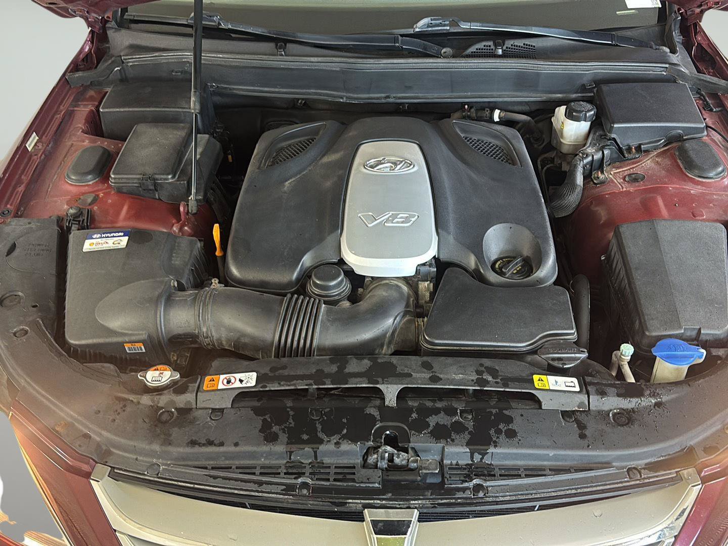 Used 2012 Hyundai Genesis 4.6 RWD image 10