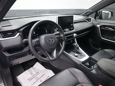 Used 2020 Toyota RAV4 XSE image 2