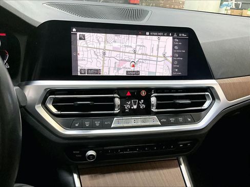 Used 2020 BMW 330i xDrive Sedan w/ Premium Package AWD/4WD image 34