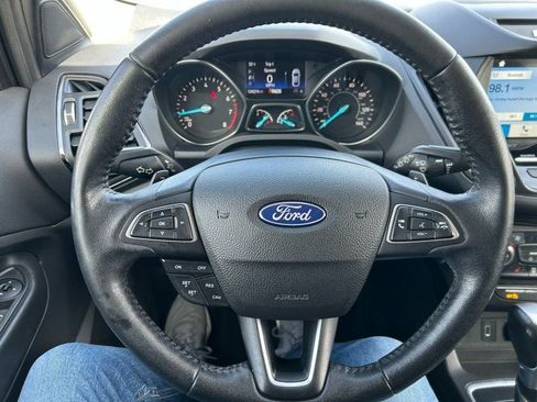 Used 2017 Ford Escape Titanium AWD/4WD image 16