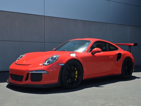 Certified 2016 Porsche 911 GT3 RS RWD image 1