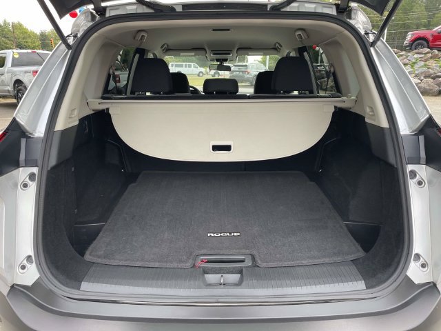 Used 2021 Nissan Rogue SV FWD image 9