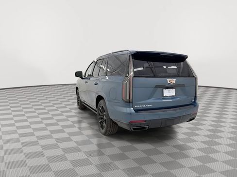 Used 2025 Cadillac Escalade Sport Platinum AWD/4WD image 8