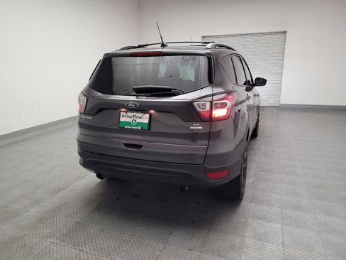 Used 2017 Ford Escape SE w/ Equipment Group 201A FWD image 7
