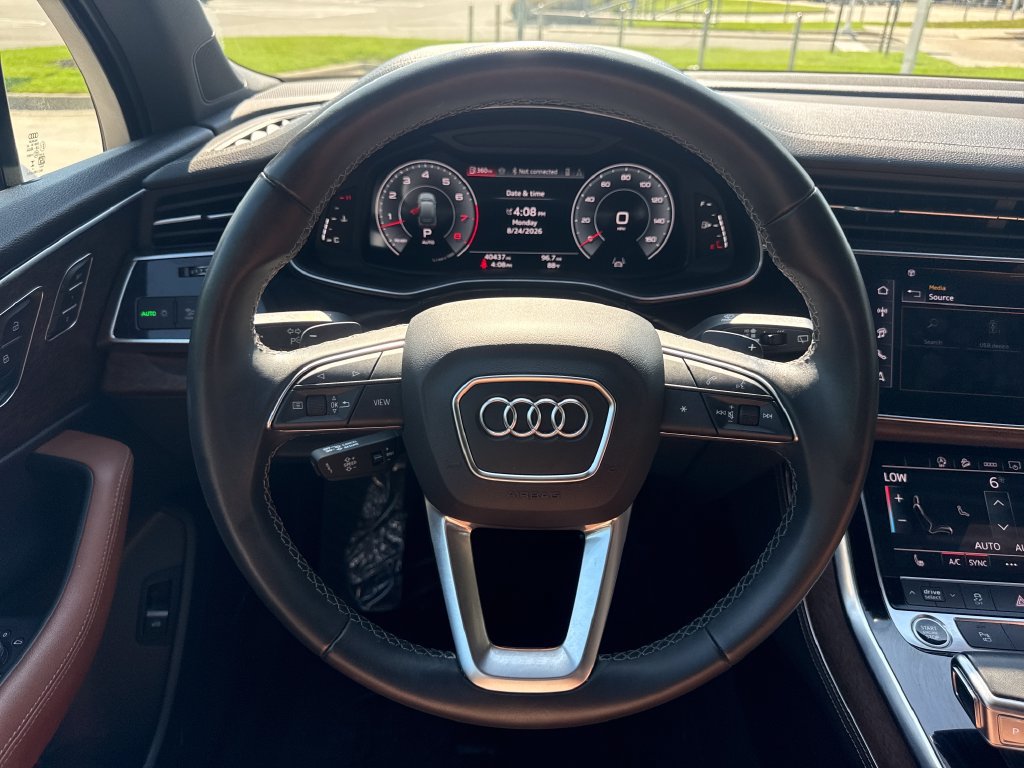 Used 2025 Audi Q7 3.0T Premium Plus AWD/4WD image 18