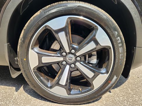 Used 2019 Volvo XC40 T5 Momentum AWD/4WD image 21