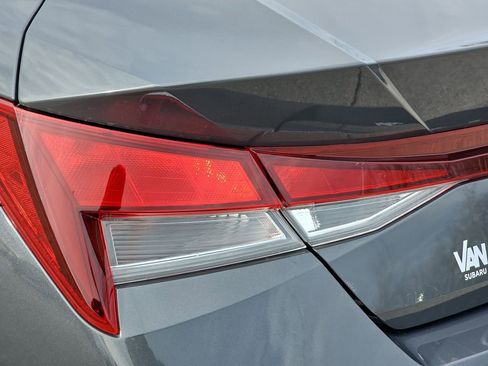 Used 2023 Hyundai Elantra SEL image 37