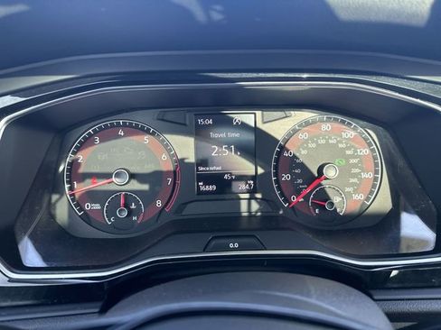 Used 2021 Volkswagen Jetta SE w/ SE Cold Weather Package image 13