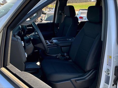 New 2025 GMC Sierra 3500 Pro w/ Convenience Package image 9