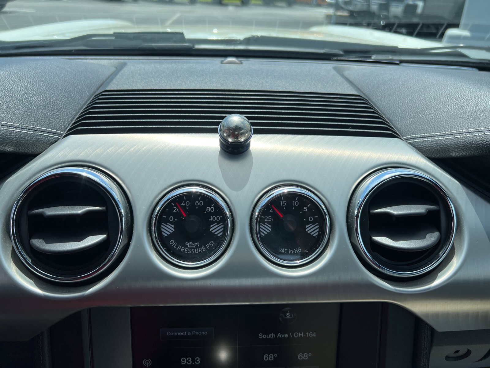 Used 2015 Ford Mustang 50 Years RWD image 32