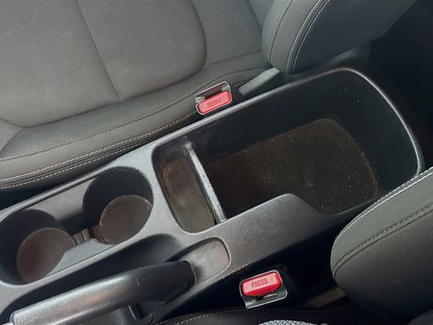 Used 2019 Kia Soul Base image 18