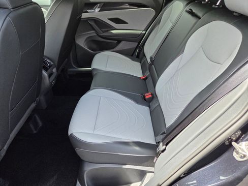 New 2026 Volkswagen Tiguan SE R-Line AWD/4WD image 8