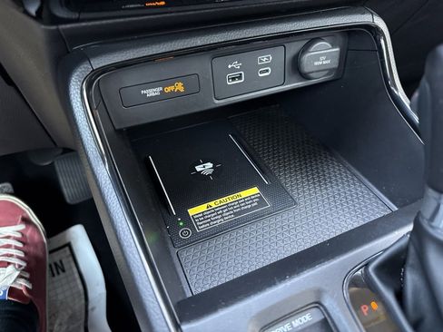 Used 2024 Honda CR-V EX-L image 25