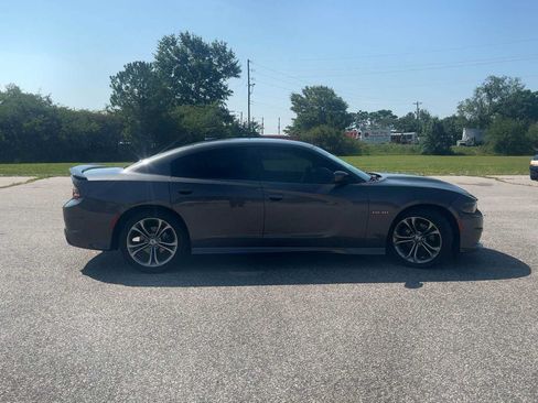 Used 2020 Dodge Charger R/T RWD image 9