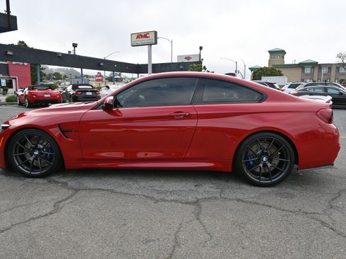 Used 2020 BMW M4 CS w/ Executive Package RWD image 22