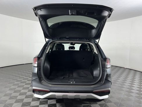 Used 2023 Kia Sportage LX FWD image 39