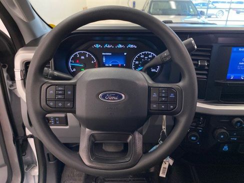 New 2025 Ford F550 4x4 SuperCab Super Duty image 15