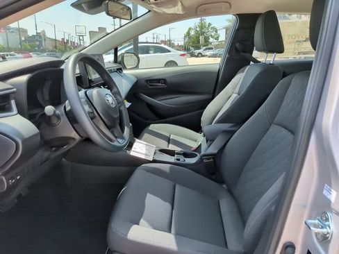 Used 2026 Toyota Corolla LE w/ LE Premium Package FWD image 16