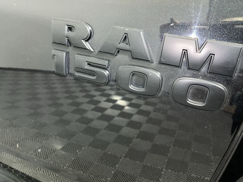 Used 2017 RAM 1500 Express w/ Black Ram 1500 Express Group image 11