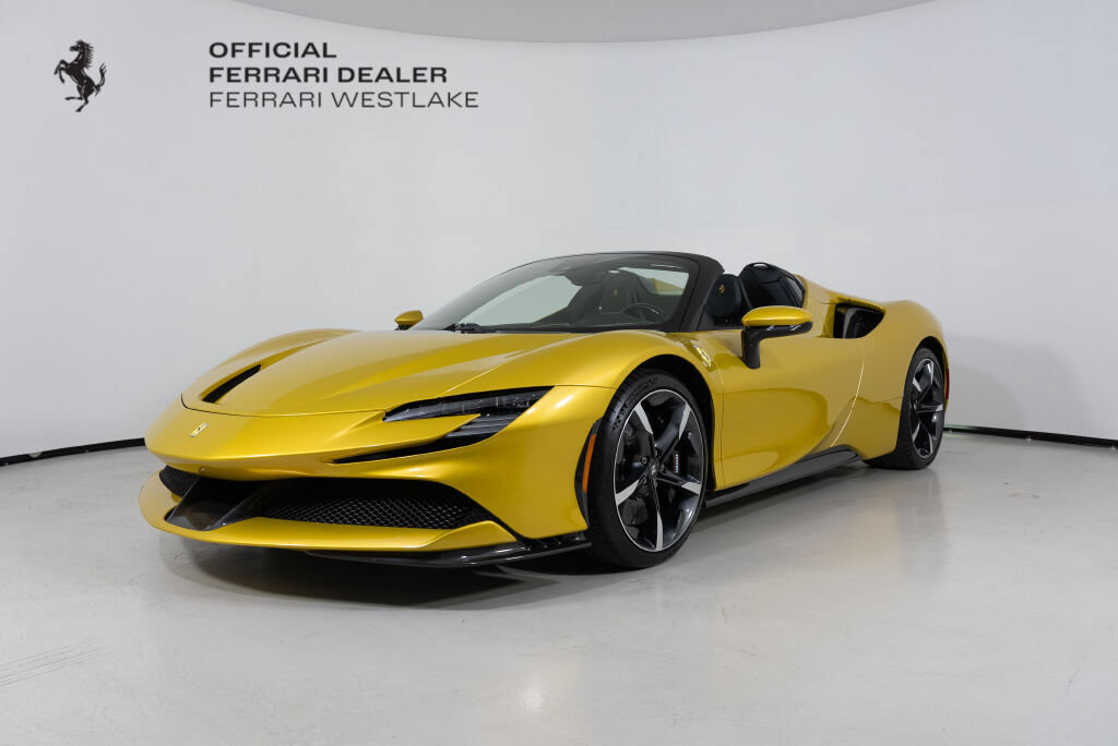 Used 2022 Ferrari SF90 Spider AWD/4WD image 1