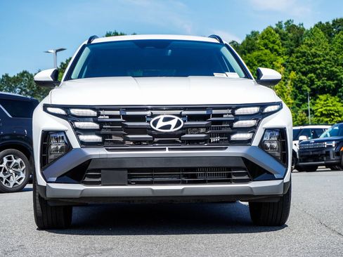 Used 2025 Hyundai Tucson Blue AWD/4WD image 8