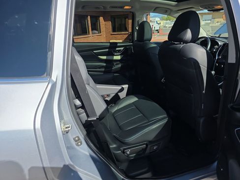 Used 2019 Subaru Ascent Limited AWD/4WD image 34