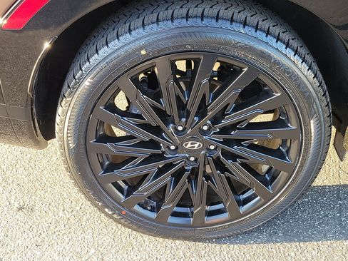 Certified 2024 Hyundai Santa Fe Calligraphy AWD/4WD image 25