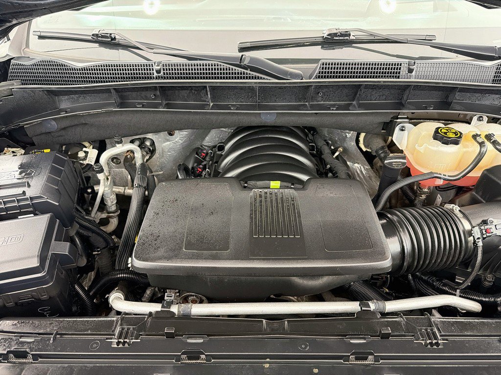 Used 2022 GMC Sierra 1500 AT4 w/ Technology Package AWD/4WD image 18