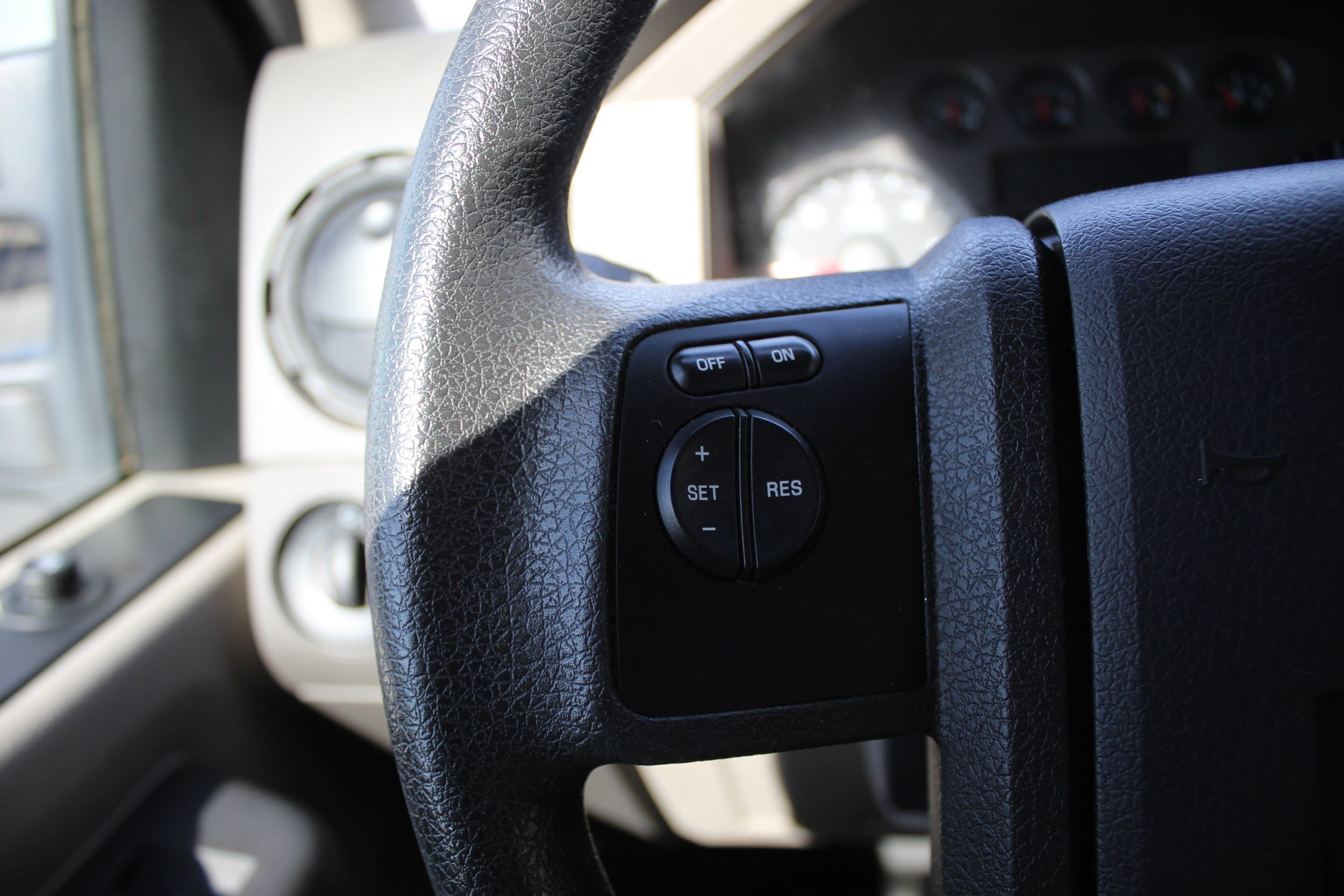 Used 2010 Ford F350 XL AWD/4WD image 27