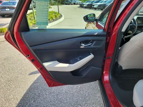Used 2023 Honda Accord LX image 14