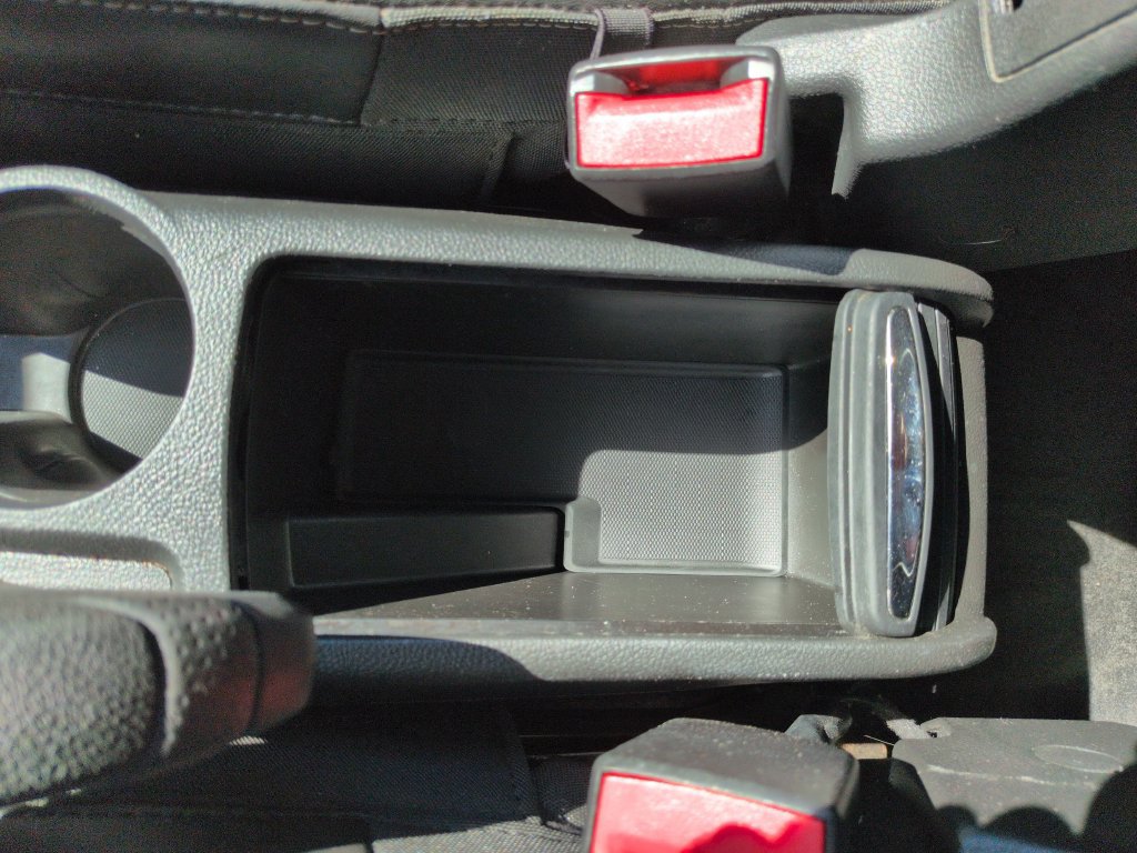 Used 2015 Buick Encore Convenience FWD image 27
