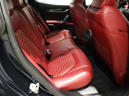 Used 2019 Maserati Ghibli S GranSport Q4 image 13