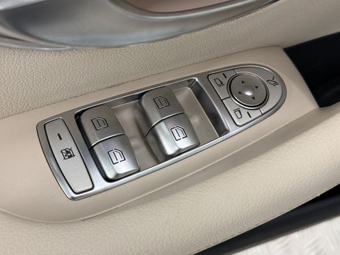 Used 2022 Mercedes-Benz E 450 4MATIC All-Terrain Wagon image 12